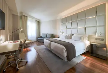 NH Collection Madrid Colón