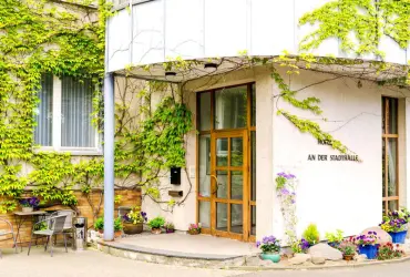 An der Stadthalle