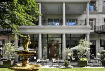 Palazzo Parigi Hotel & Grand Spa LHW