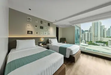 Golden Tulip Mandison Suites