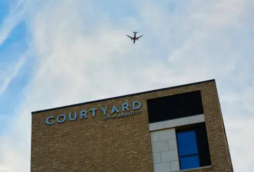 Courtyard by Marriott London City Airport