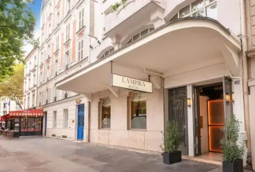 Le Lampika Hotel