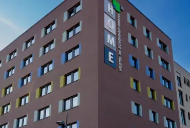HOME Hostel im Schönhof-Viertel
