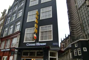 Hotel Corner House