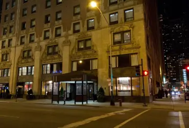 Inn of Chicago Magnificent Mile