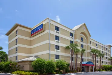 Candlewood Suites Fort Lauderdale Airport-Cruise