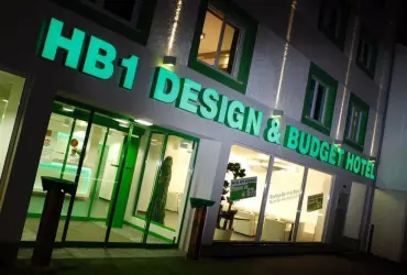 HB1 Schonbrunn Budget & Design