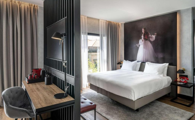 Radisson RED Madrid