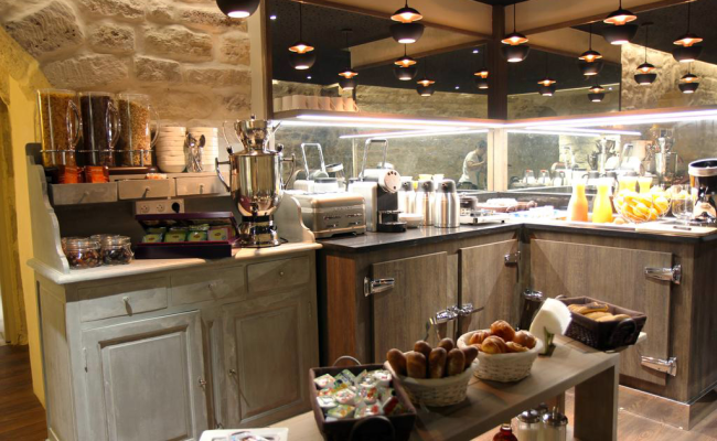 Best Western Le Montmartre – Saint Pierre