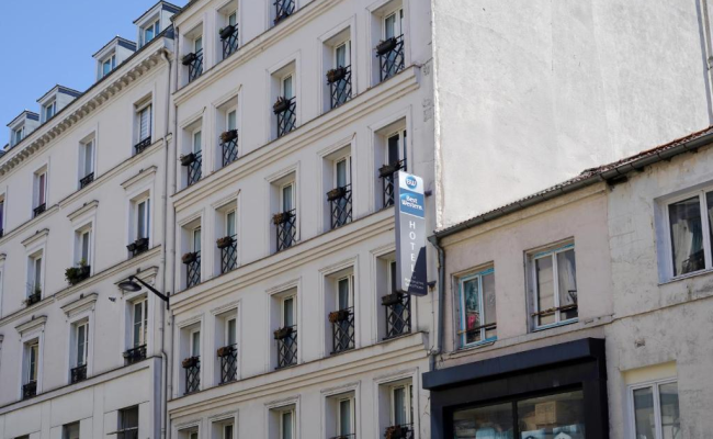 Hotel Le Montmartre Saint Pierre