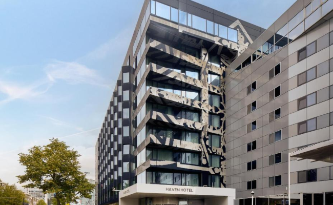 Haven Hotel Rotterdam, Curio Collection by Hilton