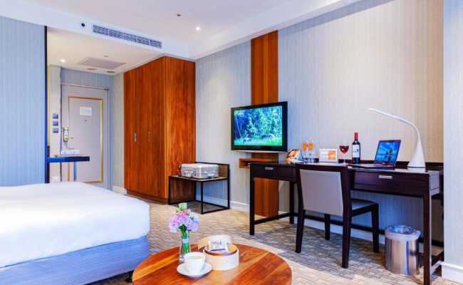 Pacific Business Hotel
