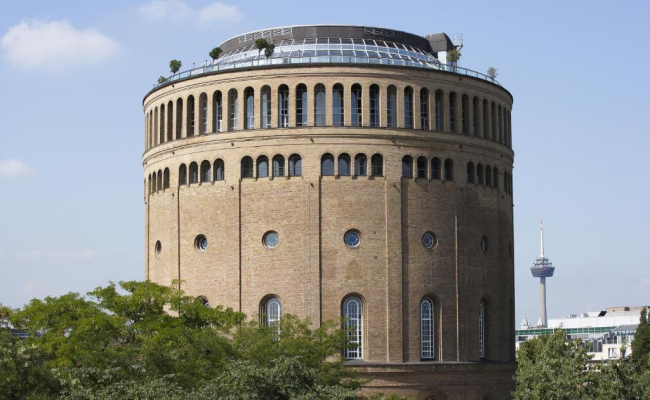 Wasserturm Hotel Cologne, Curio Collection by Hilton