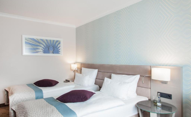 Crowne Plaza Berlin City Centre Ku'damm, an IHG Hotel