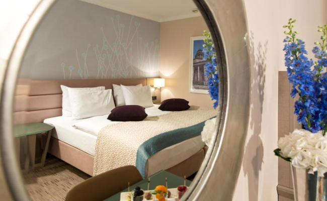 Crowne Plaza Berlin City Centre Ku'damm, an IHG Hotel