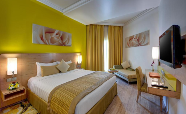 Al Khoory Executive Hotel, Al Wasl