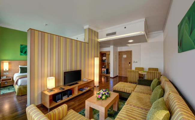 Al Khoory Executive Hotel, Al Wasl