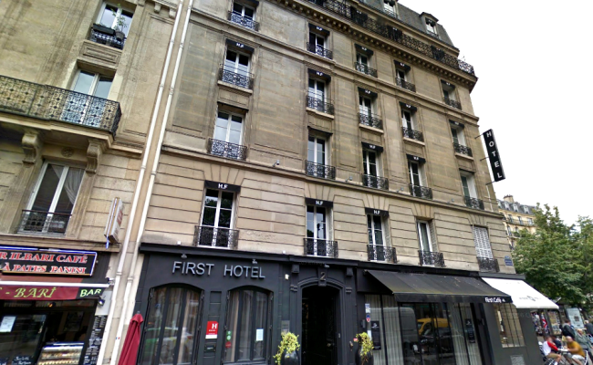 First Hotel Paris Tour Eiffel