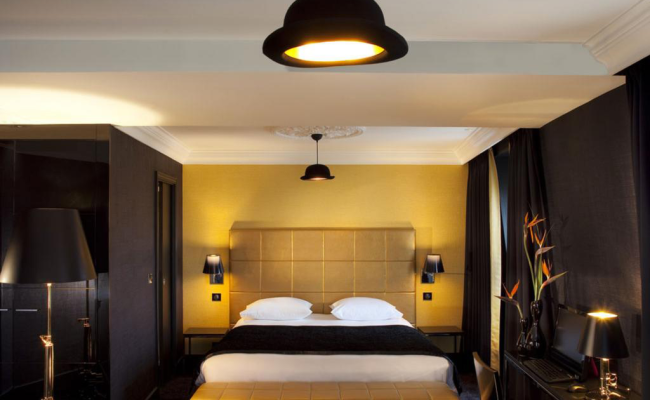 First Hotel Paris Tour Eiffel