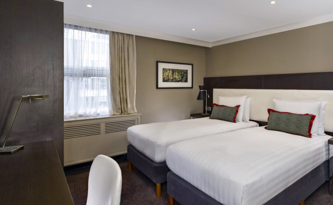 DoubleTree by Hilton London Ealing