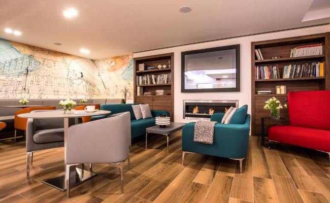 43 Station Hotel