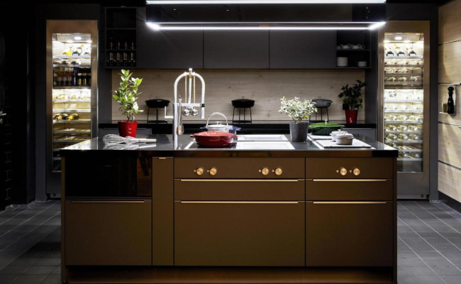 The Dean Munich - Autograph Collection