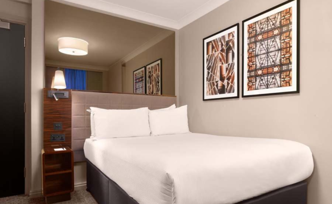 Strand Palace Hotel