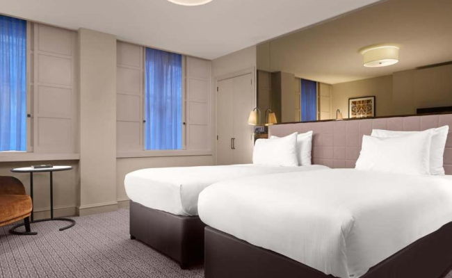 Strand Palace Hotel