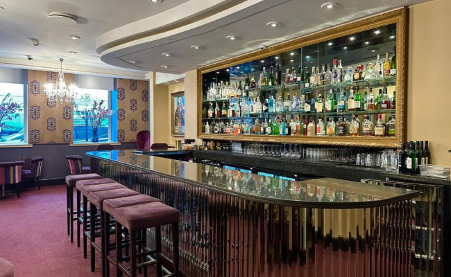 Strand Palace Hotel