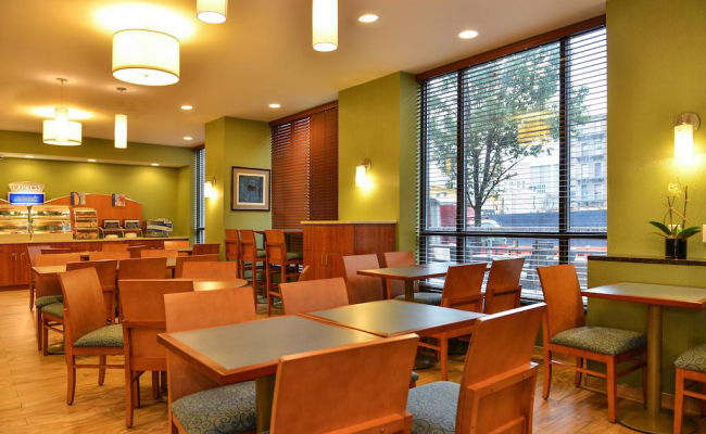 Holiday Inn Express Manhattan Midtown West