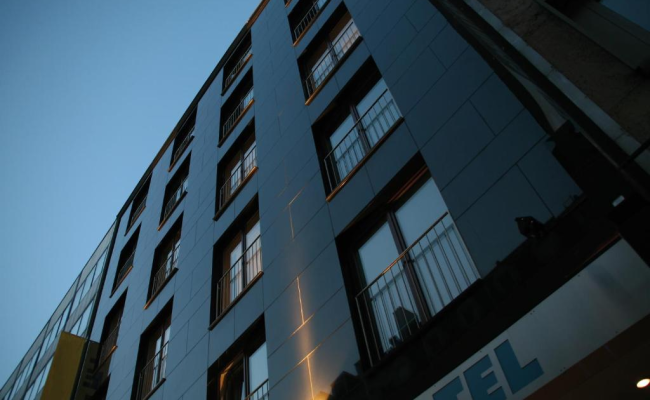 Schiller 5 Hotel