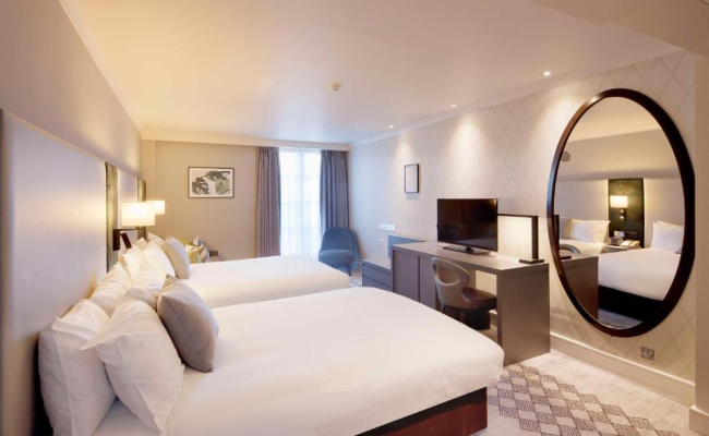 Doubletree by Hilton London Kensington