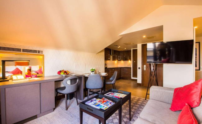 Doubletree by Hilton London Kensington