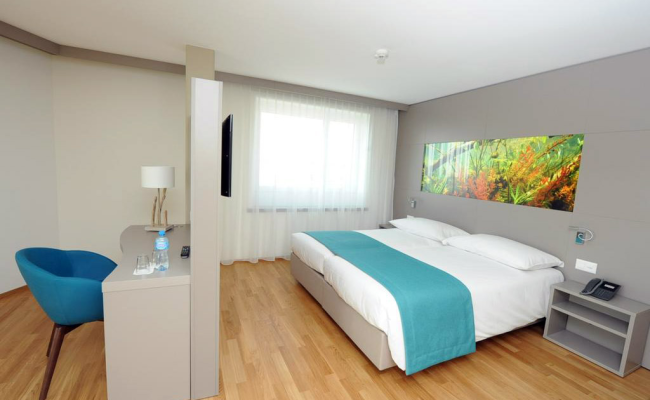 Aquatis Hotel
