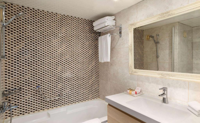 Ramada Sofia