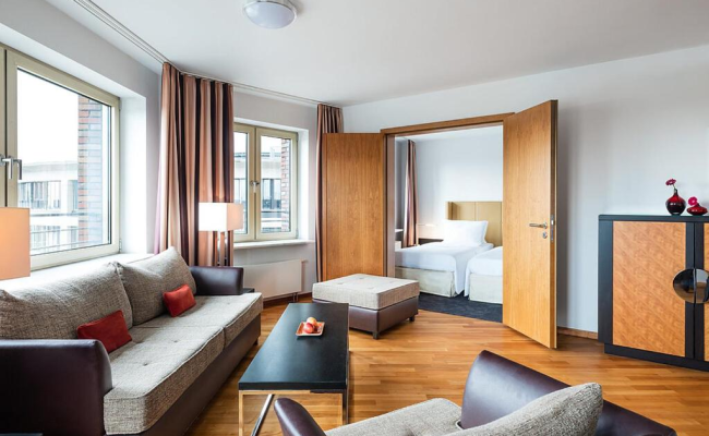 Main Plaza | Suite Tower