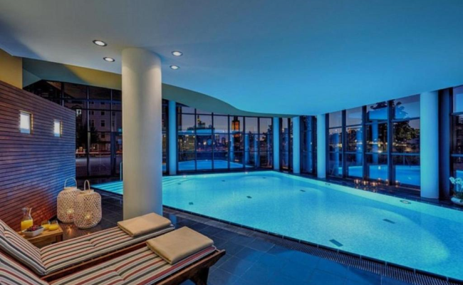 Main Plaza | Suite Tower