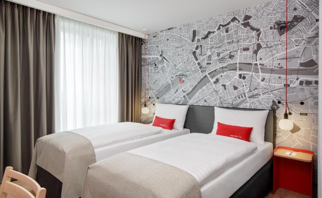 IntercityHotel Frankfurt Hauptbahnhof Sud