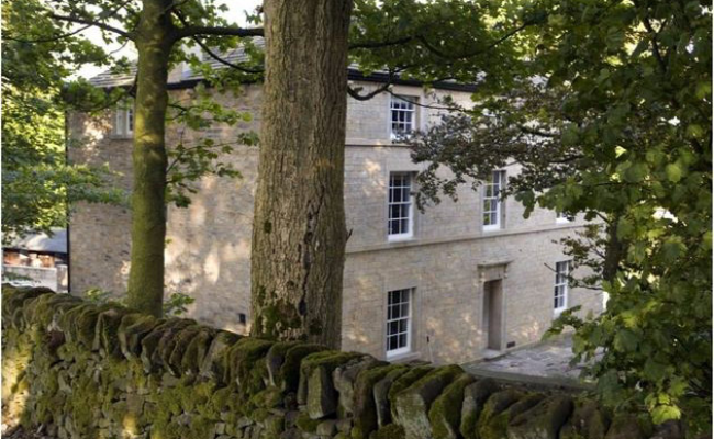 Rushop Hall