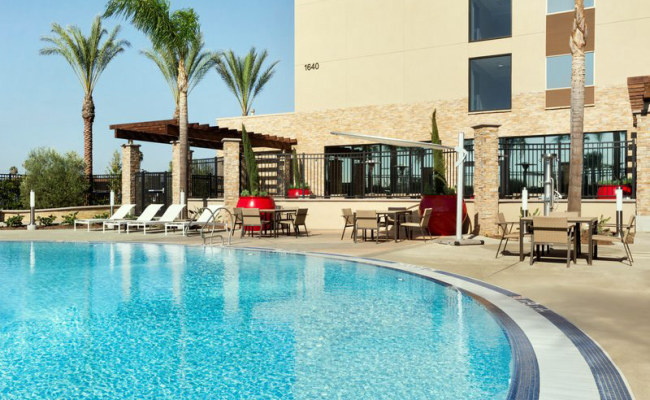 Country Inn & Suites by Radisson, Anaheim, CA