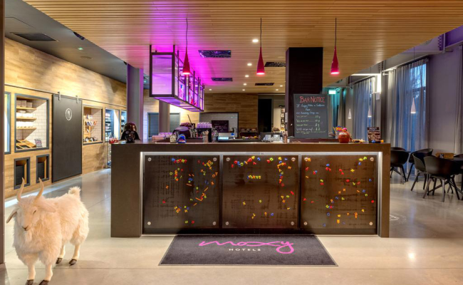 Moxy London Heathrow Airport