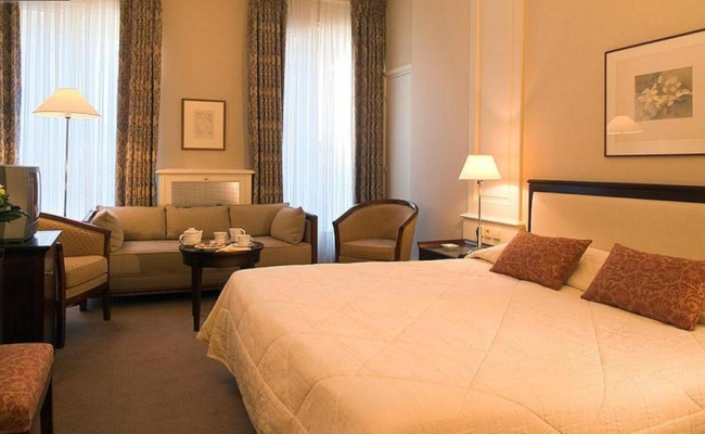 Hotel Bedford