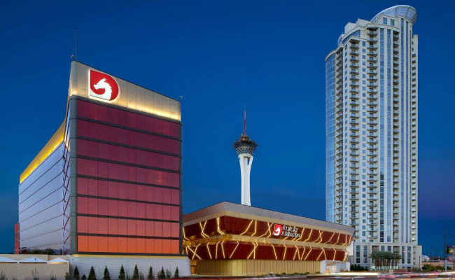 Lucky Dragon Hotel