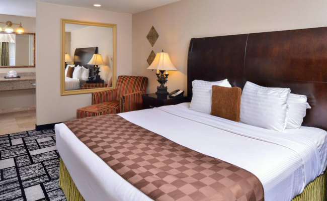 Best Western Plus Meridian Inn & Suites, Anaheim-Orange