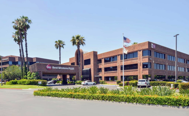 Best Western Plus Meridian Inn & Suites, Anaheim-Orange