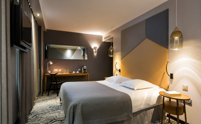 Atala Champs-Elysees