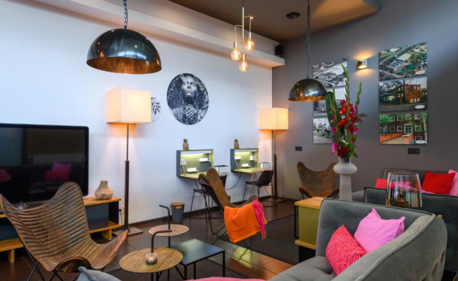 SleepinRoomz Boutique Hotel