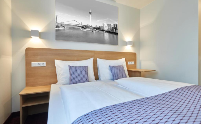 McDreams Hotel Dusseldorf-City