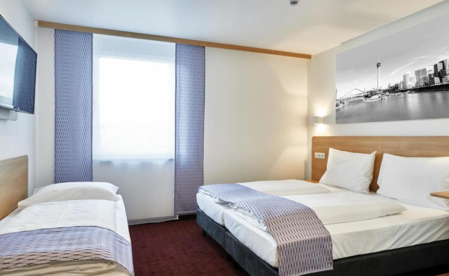 McDreams Hotel Dusseldorf-City