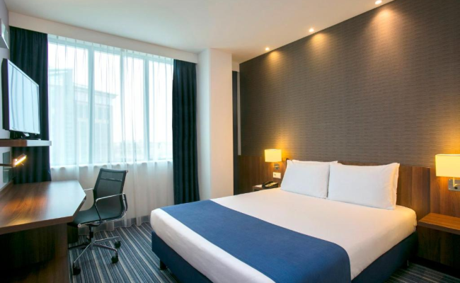 Holiday Inn Express Amsterdam - Sloterdijk Station, an IHG Hotel